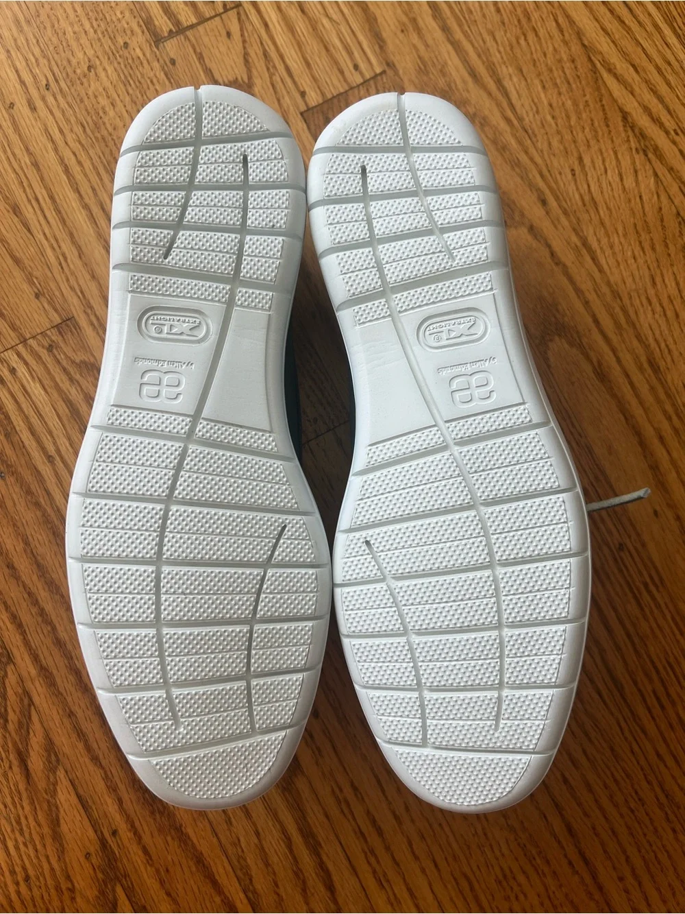 Allen Edmonds selling brand
